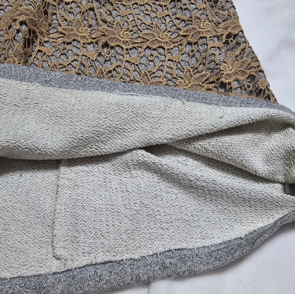 Dolan for Anthropologie Le Pompe Tunic Sweatshirt w/Crochet Overlay, EUC! - Picture 11 of 13